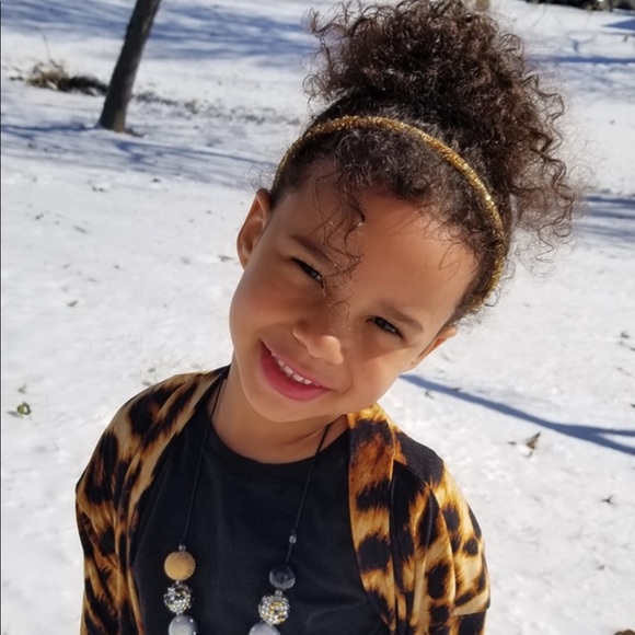 Golden Headband ✨ - Picture 3 of 4